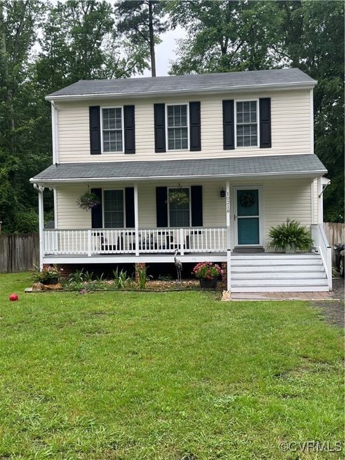 10218 Richmond Rd, Glen Allen, VA, 23060-2438 | Card Image