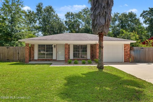 32 Brittany Ct, Gulfport, MS, 39503-4020 | Card Image