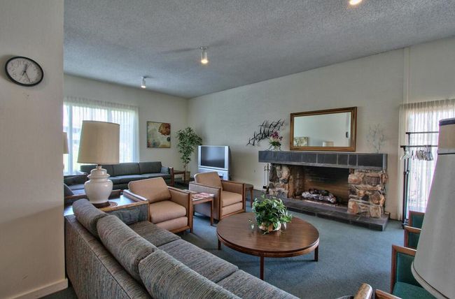 UNIT-36 - 174 Kern St, Condo with 2 bedrooms, 2 bathrooms and 1 parking in Salinas CA | Image 40