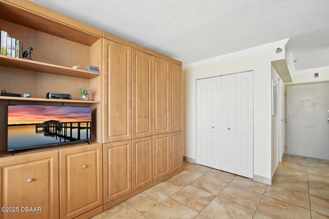 Murphy Bed | Image 10