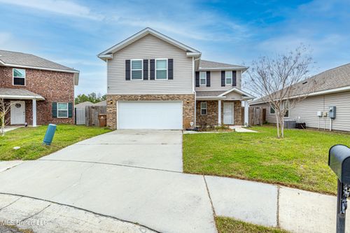 534 W Marigold Dr, Long Beach, MS, 39560-7003 | Card Image