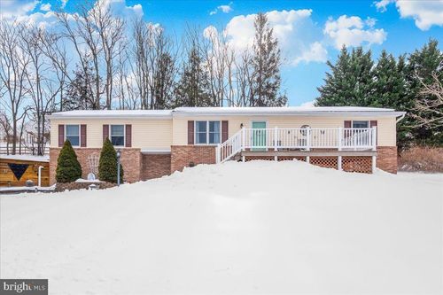 107 S Springdale Ave, NEW WINDSOR, MD, 21776-9732 | Card Image