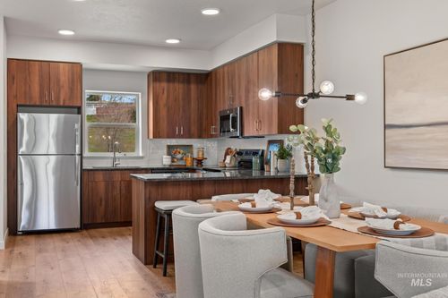 7469 W Swain Ln, Garden City, ID, 83714-4025 | Card Image