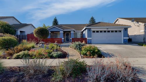 3147 Grizzly Bay Rd, West Sacramento, CA, 95691-5825 | Card Image