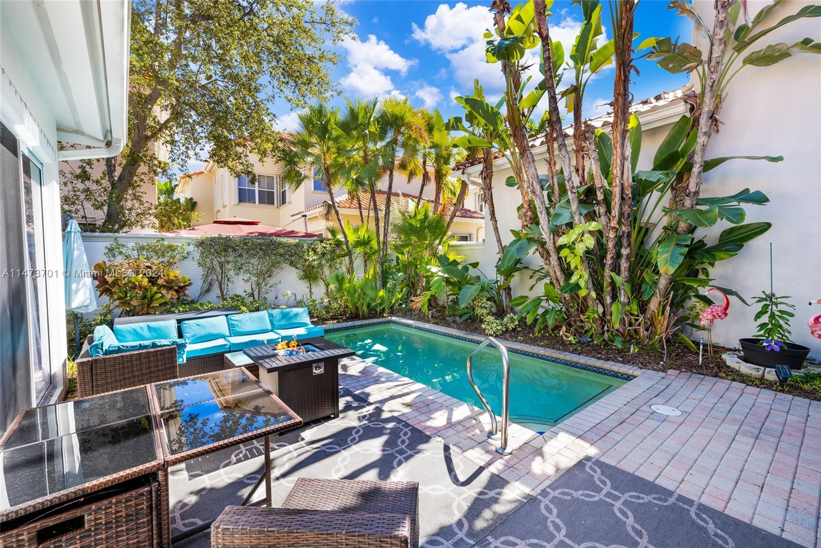 Mariner Way, Hollywood, FL 33019