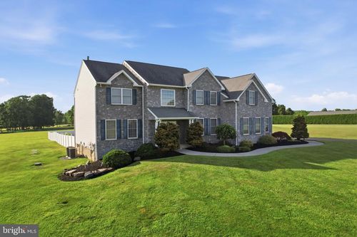527 Fagleysville Rd, PERKIOMENVILLE, PA, 18074-9609 | Card Image