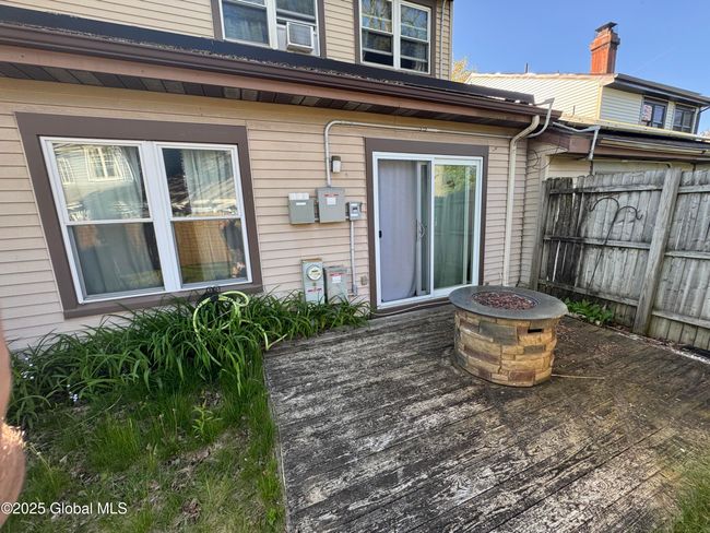 Back Patio | Image 23
