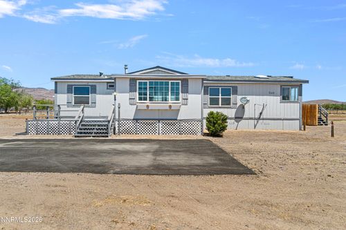 5720 Apache Dr, Stagecoach, NV, 89429-6204 | Card Image
