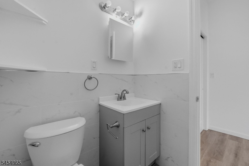 Residential Lease in Paterson City 3