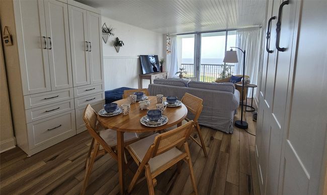 APT-804 - 415 E Beach Dr, Condo with 0 bedrooms, 1 bathrooms and null parking in Galveston TX | Image 15
