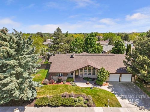 556 Ballingrude Dr, Twin Falls, ID, 83301-4402 | Card Image