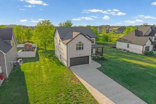 2968 Kirkwood Rd, Clarksville, TN, 37043-1304 | Card Image