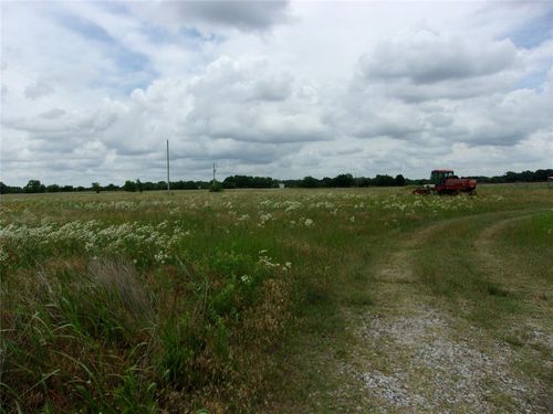 9000 3510 Road, Prague, OK, 74864 | Card Image