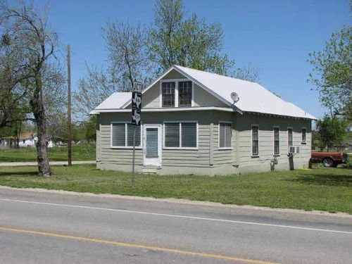 401 N Hill Street, Itasca, TX, 76055 | Card Image