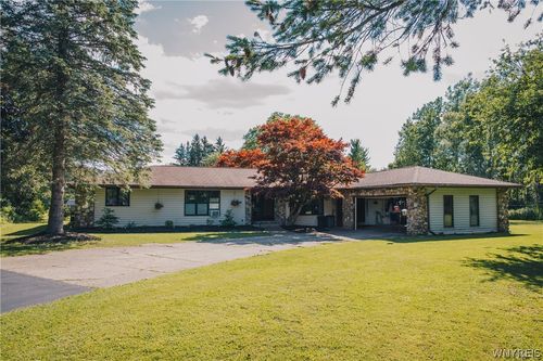 728 Four Rod Rd, Alden, NY, 14004-9417 | Card Image