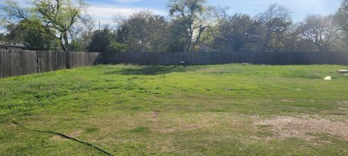 207 Munro Street, Liberty Hill, TX, 78642 | Card Image