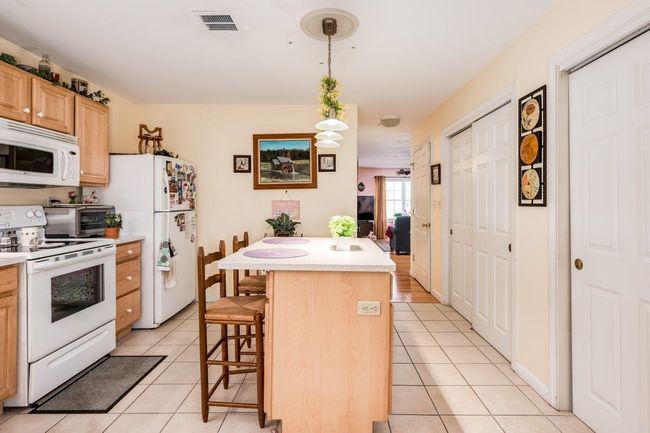 UNIT-106 - 118 Secretariat Way, Condo with 1 bedrooms, 1 bathrooms and null parking in Rochester NH | Image 6