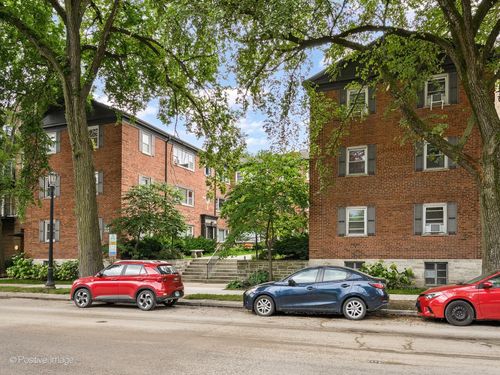 3n-1314 Central St, Evanston, IL, 60201-1658 | Card Image
