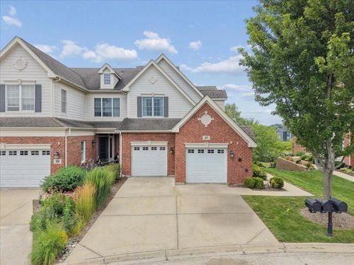 17 Harborside Way, Hawthorn Woods, IL, 60047-8441 | Card Image