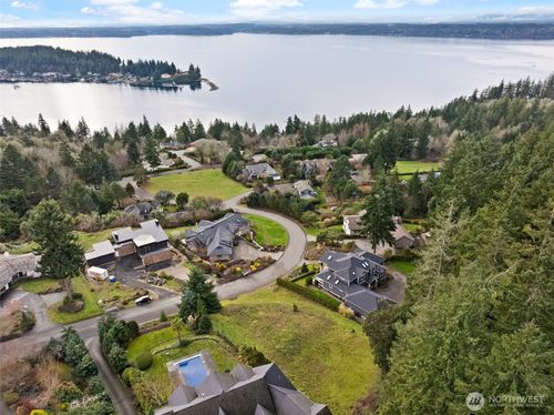 10323 51st St Nw, Gig Harbor, WA, 98335-5939 | Card Image