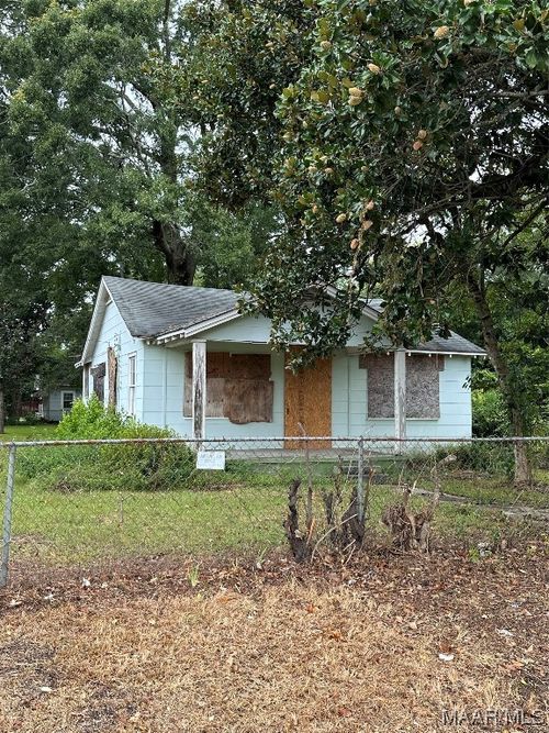 101 Brockway Dr, Montgomery, AL, 36110-1819 | Card Image