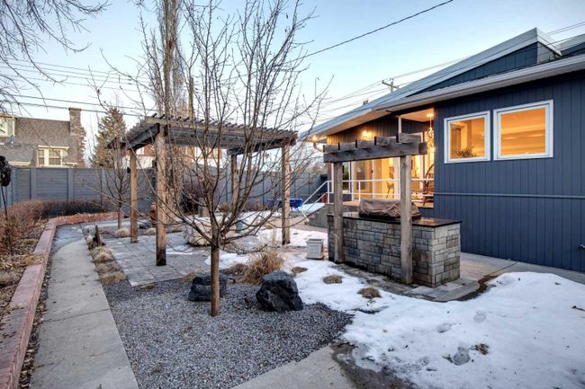 1316 34 Avenue Sw, Home with 5 bedrooms, 3 bathrooms and 4 parking in Calgary AB | Image 43