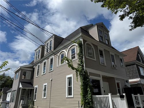 2-109 Cleveland Street, Syracuse, NY, 13208 | Card Image