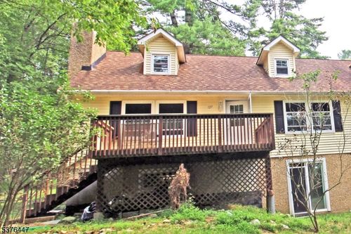 127 Hemlock Hl, Montague, NJ, 07827 | Card Image