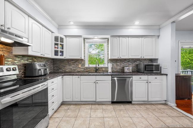 92 Horse Pond Rd, House other with 3 bedrooms, 3 bathrooms and null parking in Salem CT | Image 21