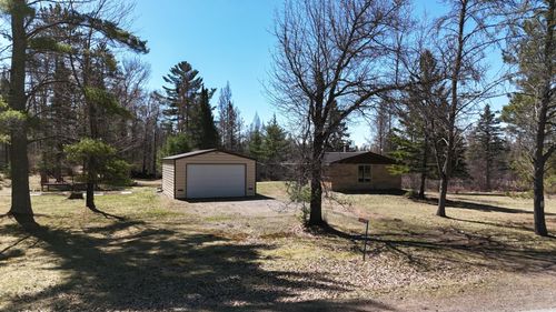 10679 Swamp Lake Rd, Tomahawk, WI, 54487-9543 | Card Image