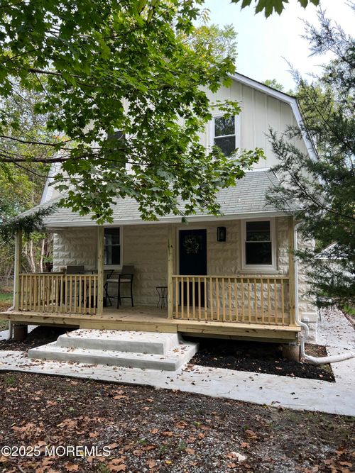 400 1st Ave, Galloway, NJ, 08205-9518 | Card Image