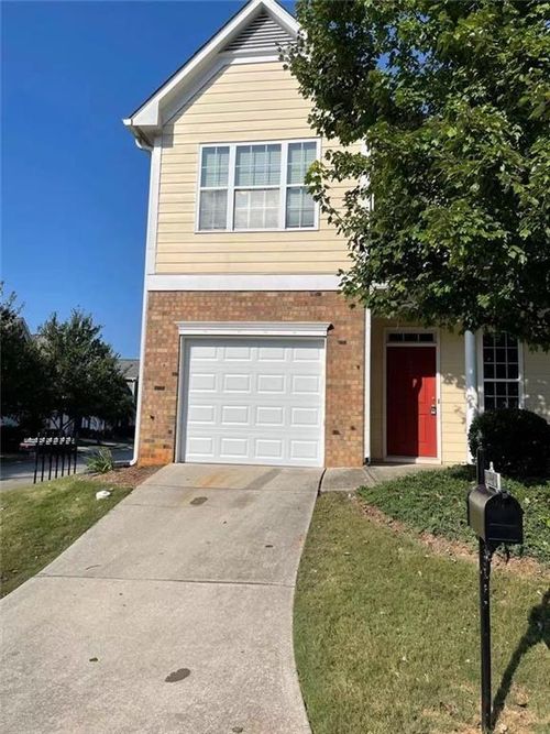 6634 Splashwater Dr, Flowery Branch, GA, 30542-7614 | Card Image