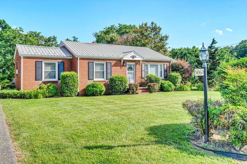 5067 Franklin St, Rocky Mount, VA, 24151-5384 | Card Image
