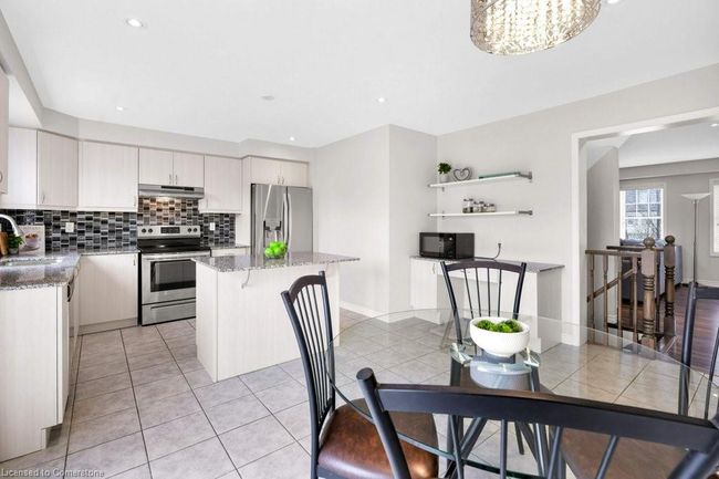 133 Ludolph St, Townhouse with 3 bedrooms, 3 bathrooms and 2 parking in Kitchener ON | Image 16