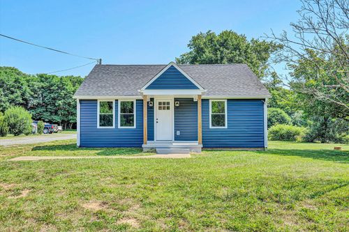1021 Bowman Ln, Bedford, VA, 24523-3915 | Card Image