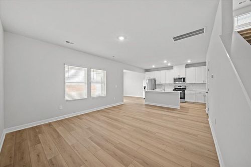 811 Conifer Ct, Pendleton, SC, 29670-9810 | Card Image