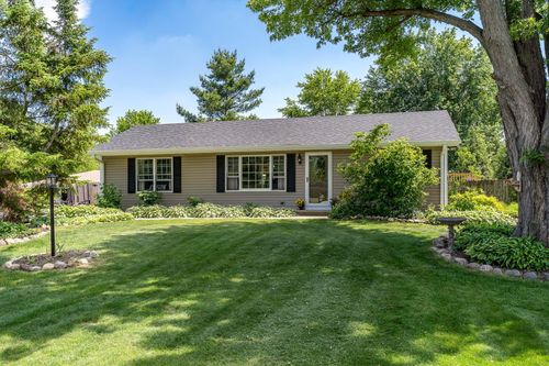 4870 Fielding Rd, Rockford, IL, 61102-4513 | Card Image