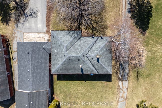 3454 Round Lake Road, House other with 3 bedrooms, 1 bathrooms and 8 parking in South Frontenac ON | Image 28