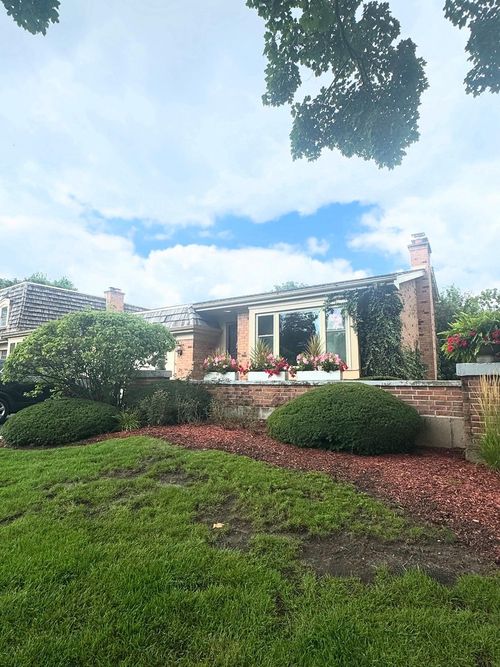 19W078 Normandy North Avenue, Oak Brook, IL, 60523 | Card Image