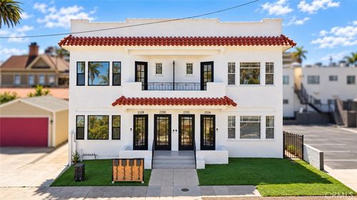 2328 2nd Ave, San Diego, CA, 92101-1544 | Card Image