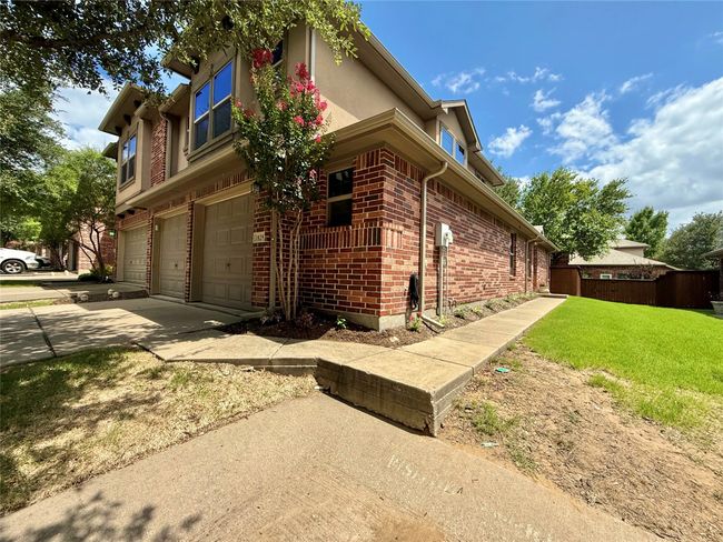 1029 Audrey Way, Townhouse with 3 bedrooms, 3 bathrooms and null parking in Allen TX | Image 36