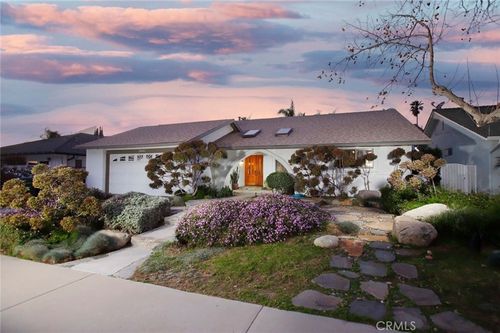 26861 Cuatro Milpas St, Valencia, CA, 91354-2332 | Card Image