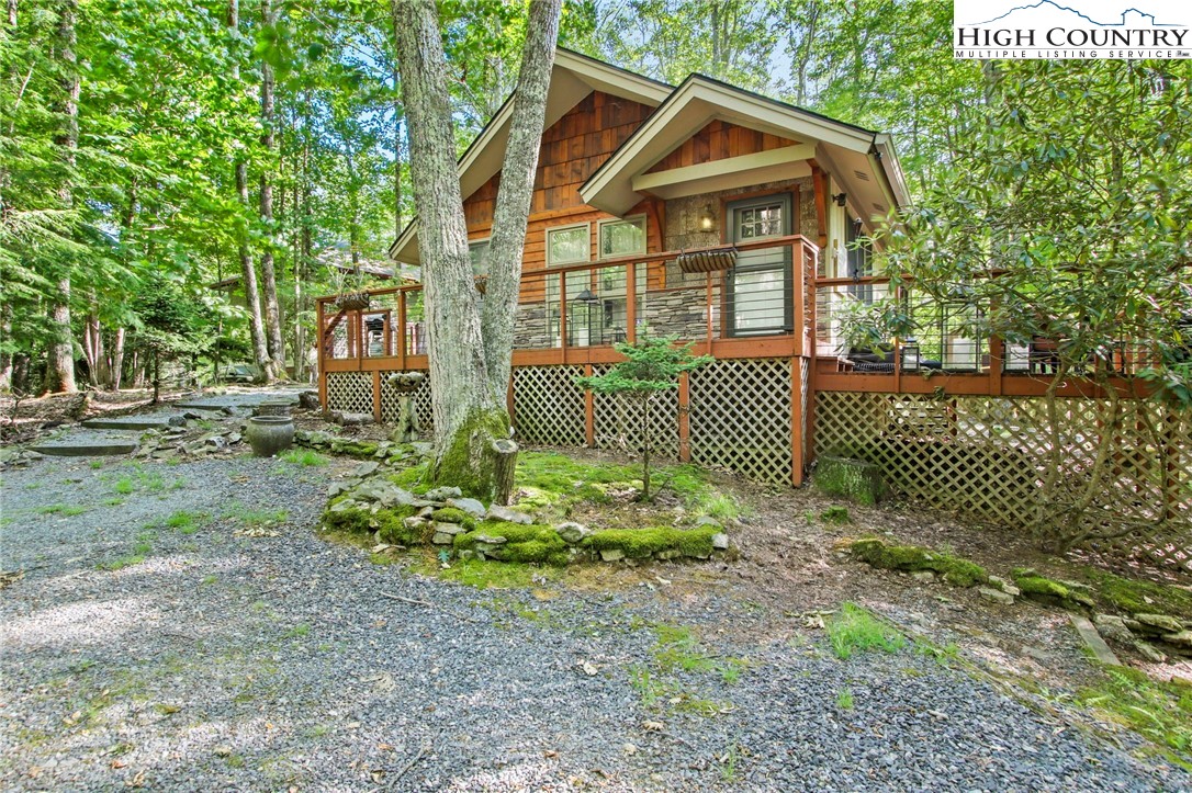 Teaberry Trl, Beech Mountain, NC 28604