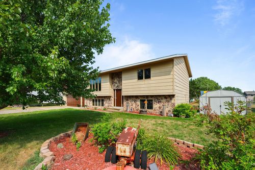 1232 Cypress Rd, Saint Cloud, MN, 56303-0511 | Card Image
