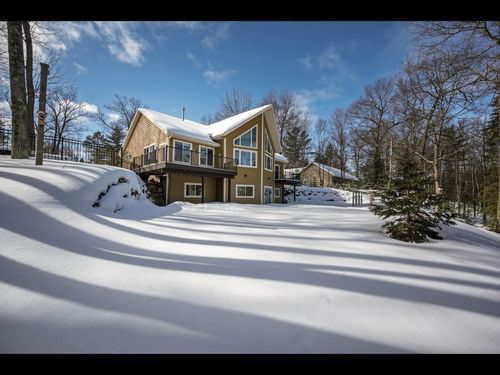 8550 Kenwood Ter, Minocqua, WI, 54548-9017 | Card Image