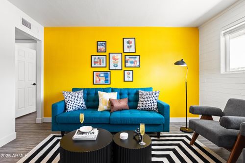 1-4604 N 74th St, Scottsdale, AZ, 85251-1440 | Card Image