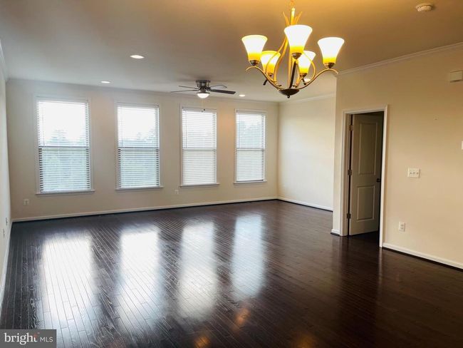 24456 Hawthorn Thicket Ter, Townhouse with 3 bedrooms, 4 bathrooms and null parking in STERLING VA | Image 9