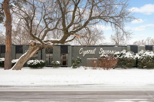 5701 Kentucky Ave N, Crystal, MN, 55428-3370 | Card Image