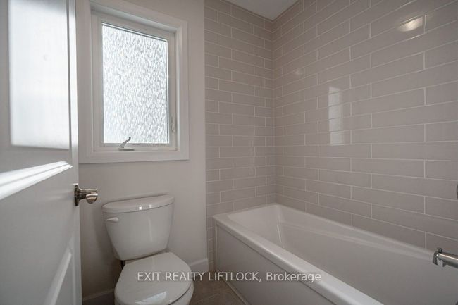 715 Latimer Way, House other with 4 bedrooms, 4 bathrooms and 2 parking in Peterborough ON | Image 24