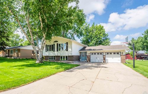 206 Louisiana Ave Sw, Orange City, IA, 51041-1507 | Card Image